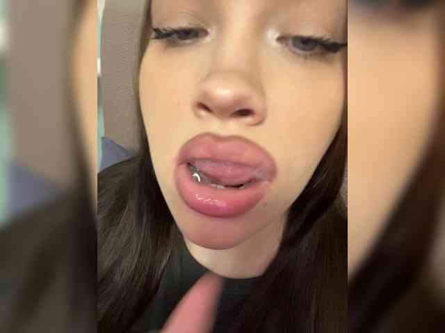 Glossmixdoll Sex Cam Show