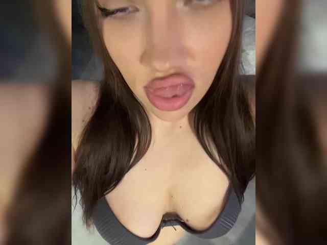 Glossmixdoll