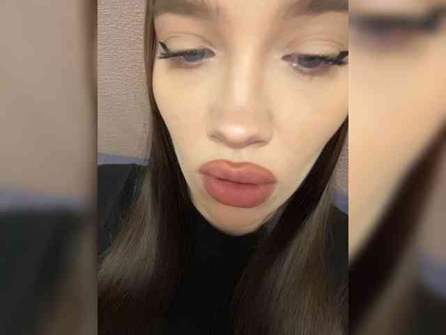 Glossmixdoll