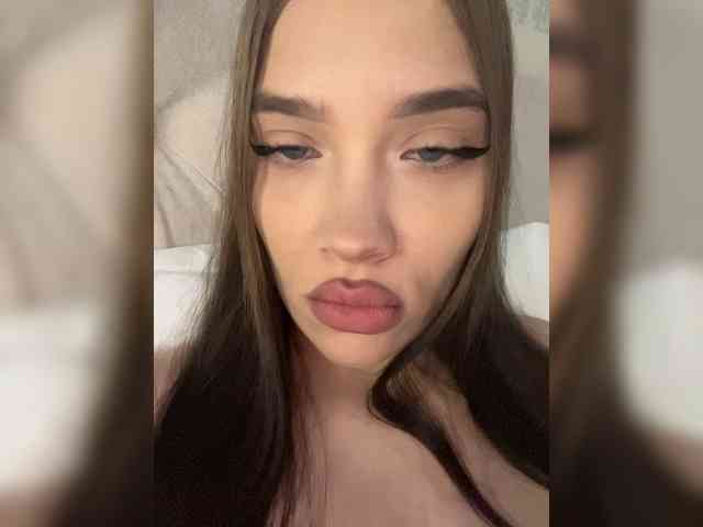 Glossmixdoll