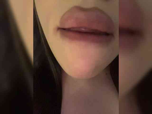 Glossmixdoll webcam