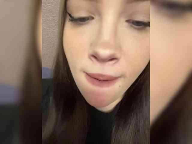 Glossmixdoll webcam