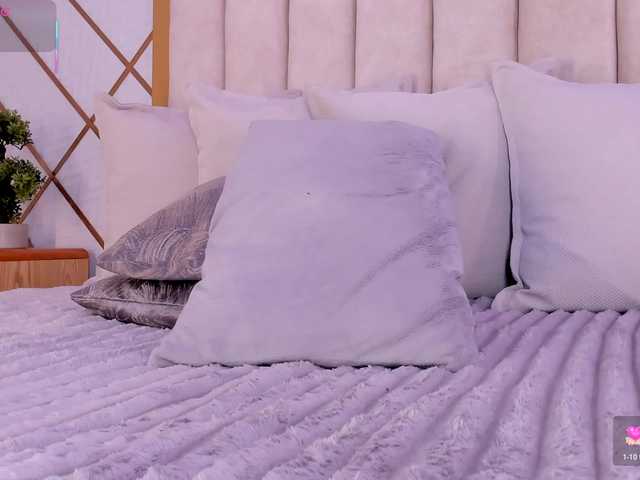 ZaraVesari live cam