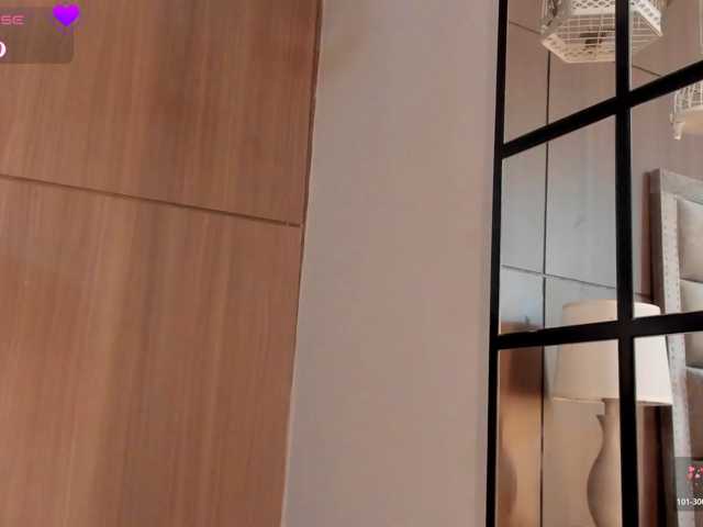 ZaraVesari live cam on BongaCams