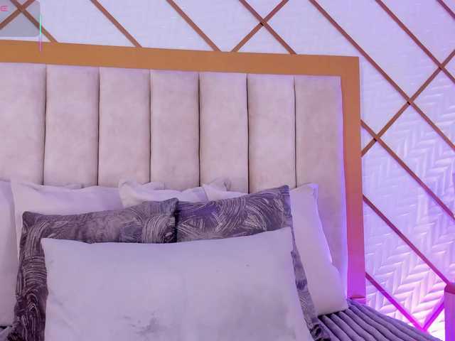 ZaraVesari live cam on BongaCams