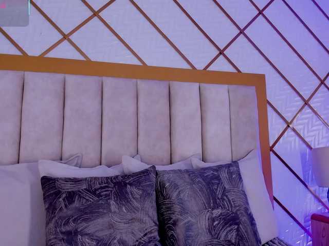 ZaraVesari live cam on BongaCams