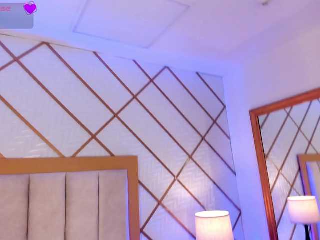 ZaraVesari live cam on BongaCams