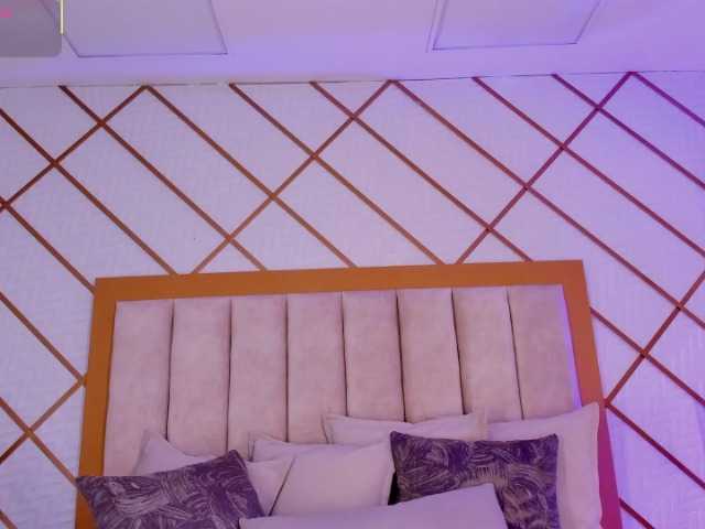 ZaraVesari live cam on BongaCams