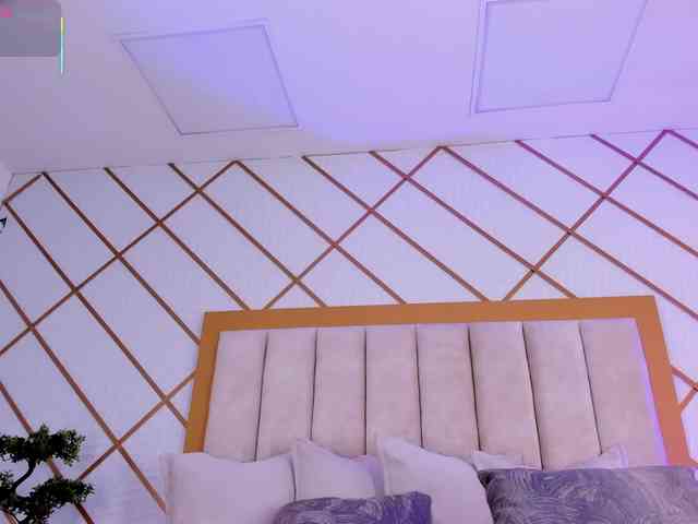 ZaraVesari Live Webcam on BongaCams