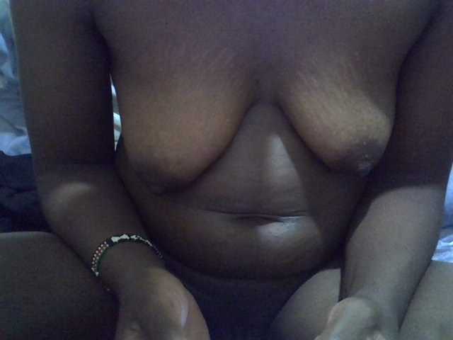 cudlecanvas live cam on BongaCams