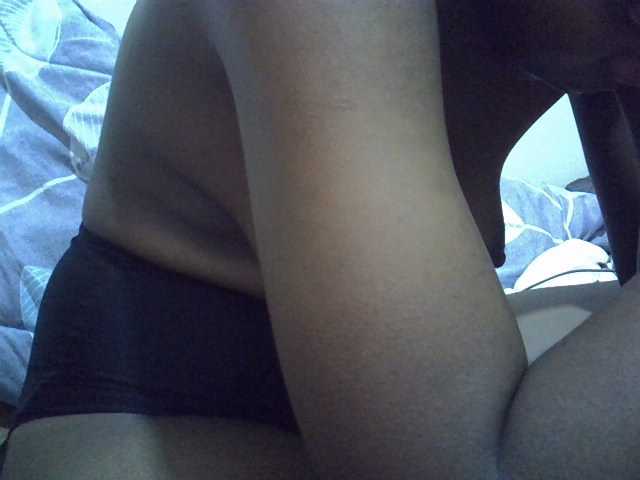 cudlecanvas live cam on BongaCams