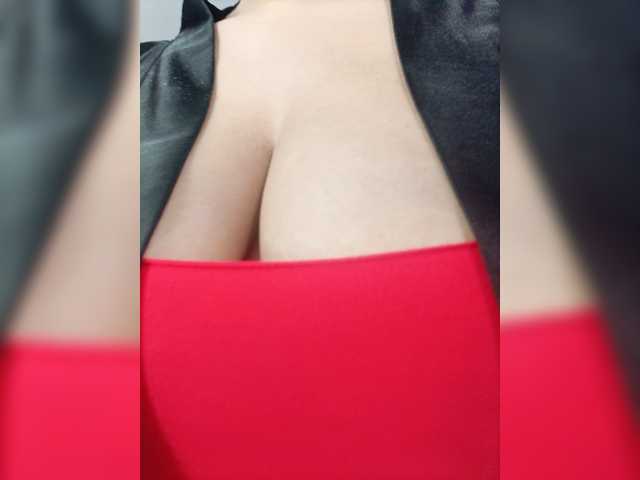 ZamaraSweet live cam on BongaCams
