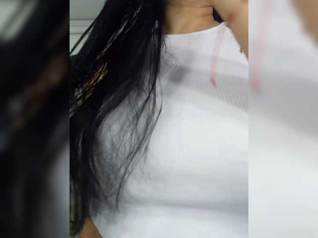 ZamaraSweet live cam on BongaCams