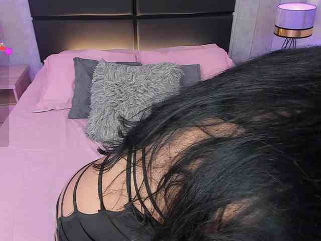 ZamaraSweet webcam