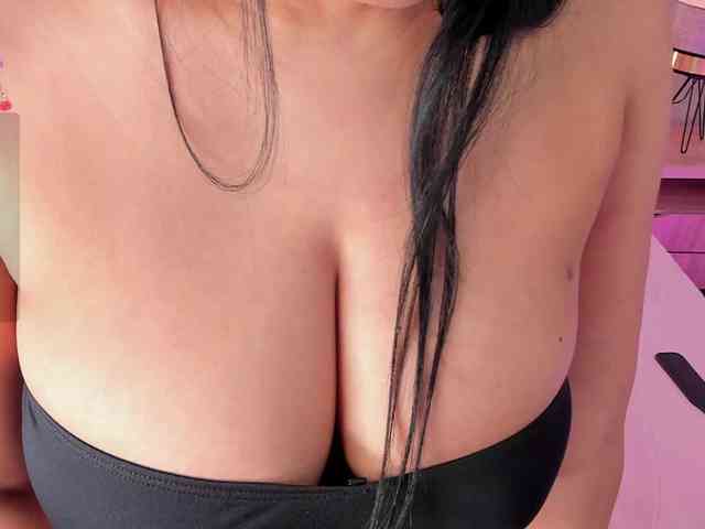 ZamaraSweet webcam