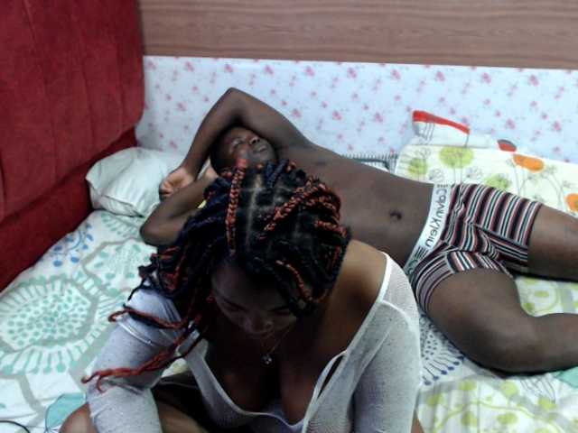 ebonyandhornyblack Live Cam on BongaCams