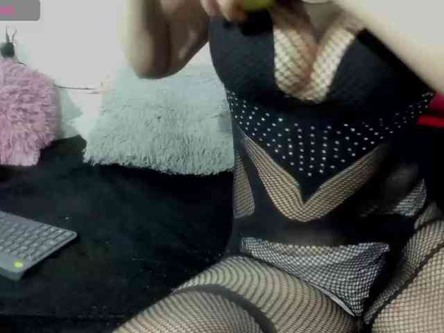 Modella: kloe22