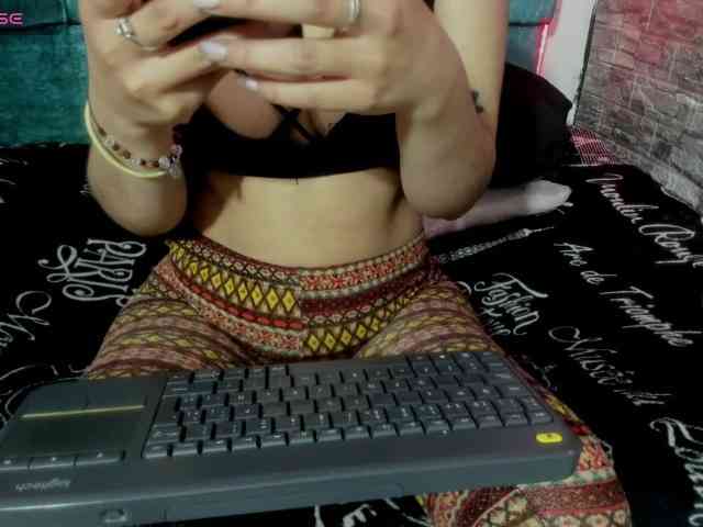 Kloe22 webcam