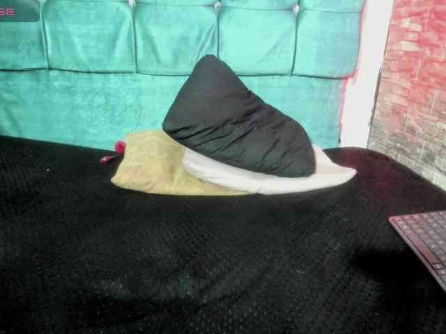 Kloe22 webcam