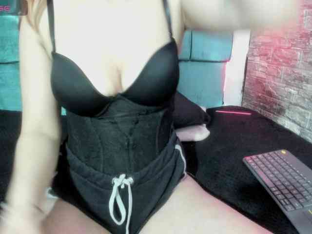 Modella: kloe22