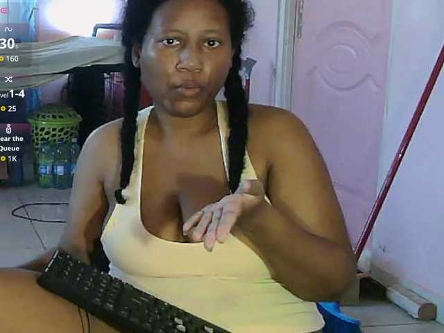 Eirondra-valeen live cam on BongaCams
