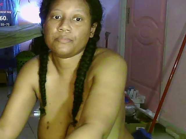 Eirondra-valeen live cam on BongaCams