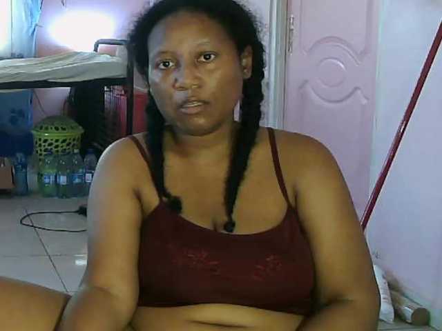 Eirondra-valeen live cam on BongaCams