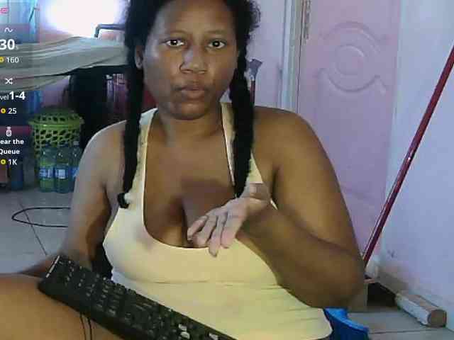 Eirondra-valeen Live Webcam on BongaCams