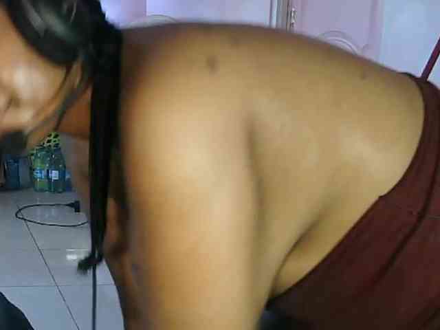 Eirondra-valeen Sex Cam Show
