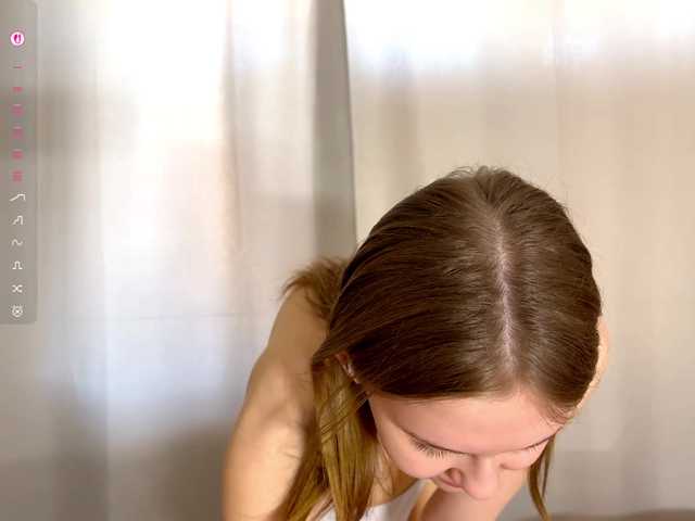 CalandraGalapon live cam on BongaCams