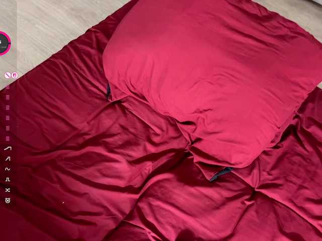 CalandraGalapon live cam on BongaCams