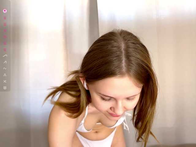 CalandraGalapon live cam on BongaCams