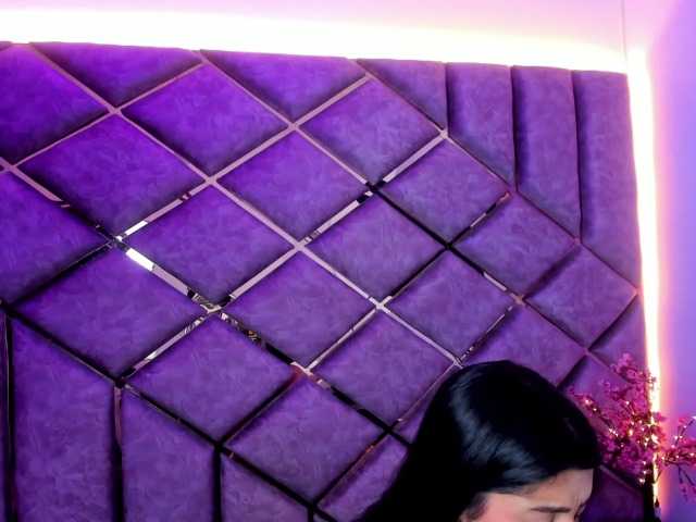 VeronicaCream live cam on BongaCams