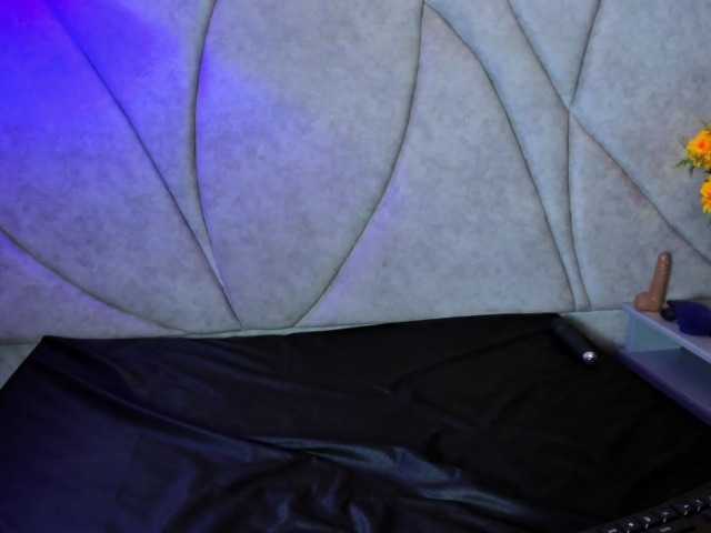 VeronicaCream live cam on BongaCams