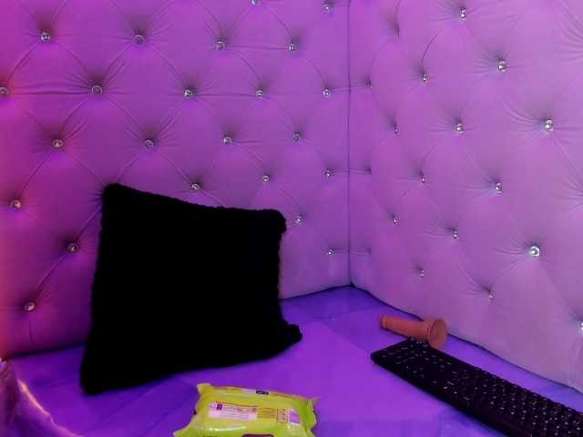 VeronicaCream