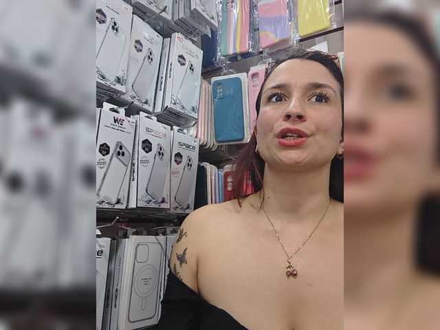RousseHills — live female cam