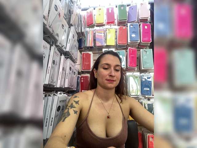 RousseHills live webcam show
