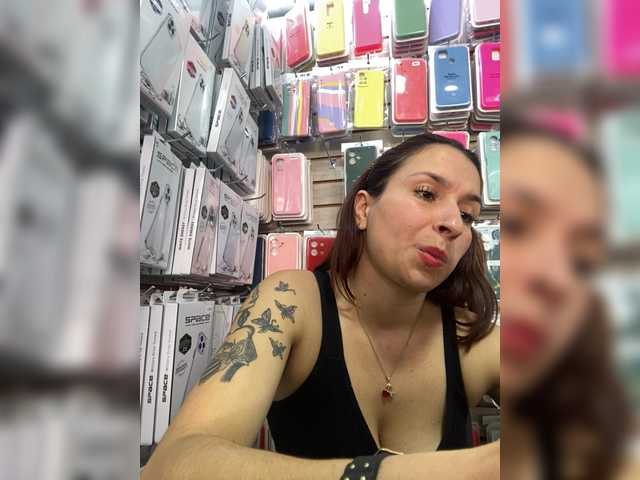 RousseHills live webcam show
