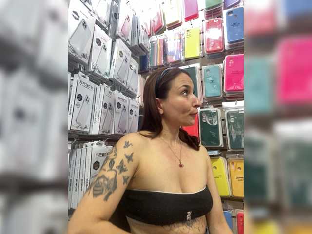 RousseHills live webcam show