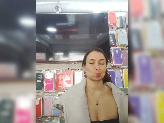 RousseHills live cam on BongaCams