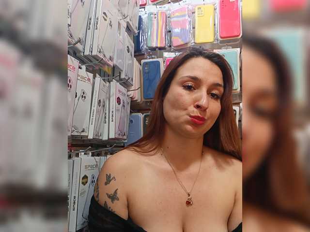 RousseHills live cam on BongaCams
