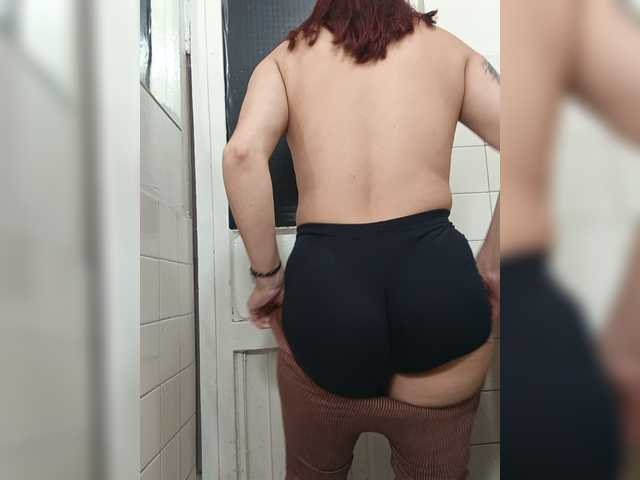 RousseHills live cam on BongaCams
