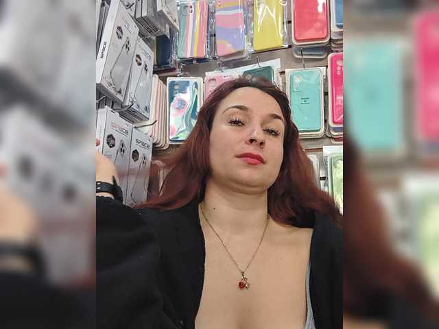 RousseHills live cam on BongaCams