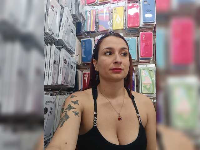 RousseHills live cam on BongaCams