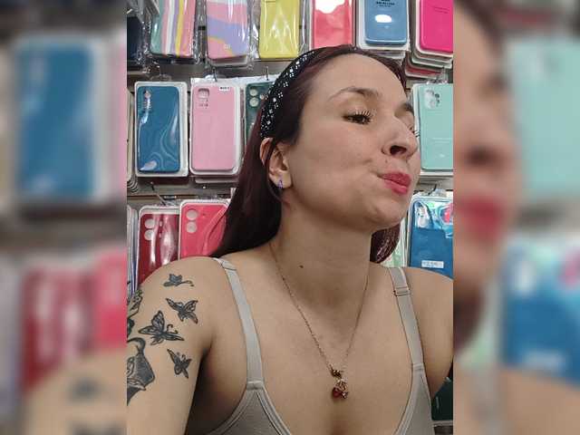 RousseHills live cam on BongaCams