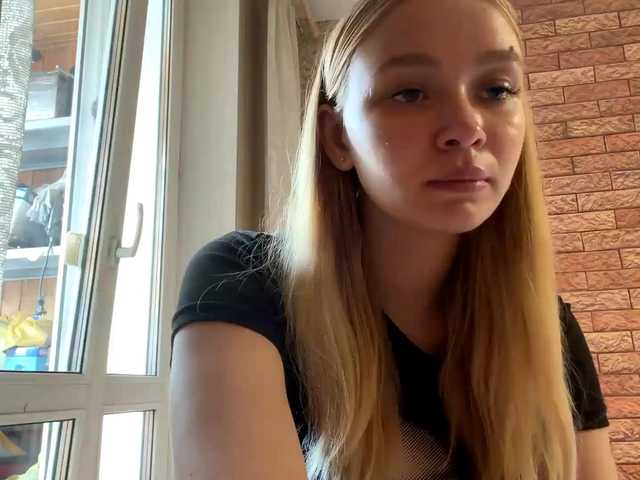 HerminiaLanting live cam on BongaCams