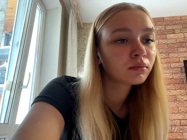 HerminiaLanting live cam on BongaCams
