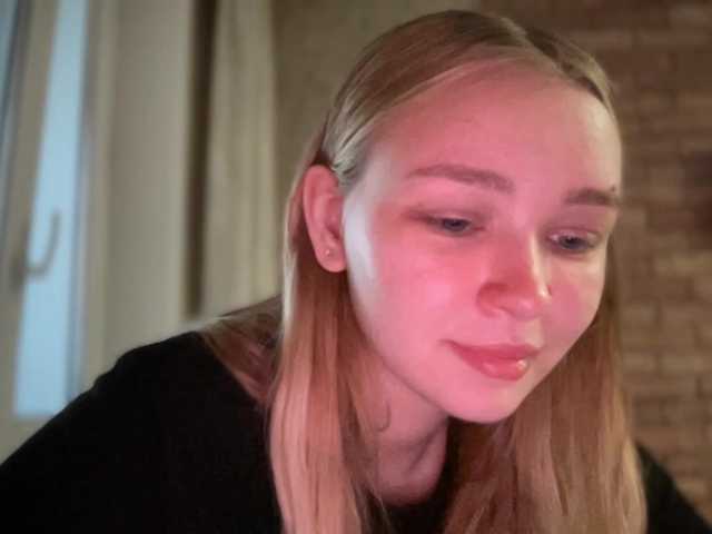 HerminiaLanting live cam on BongaCams