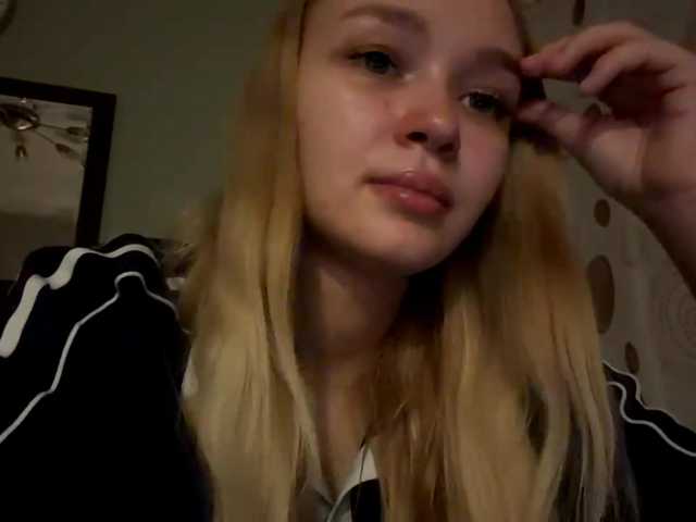 HerminiaLanting live cam on BongaCams