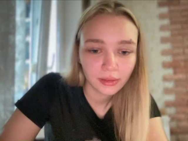 HerminiaLanting live cam on BongaCams